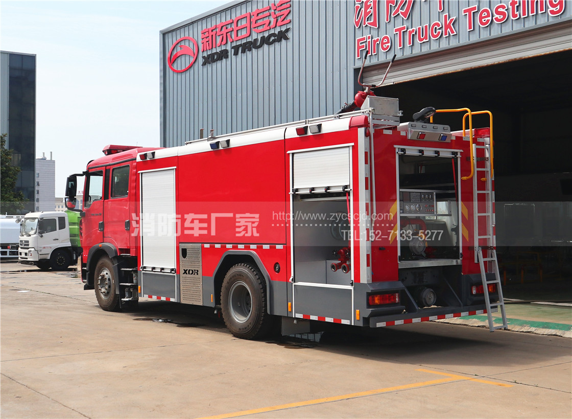 ������������8��ˮ������܇